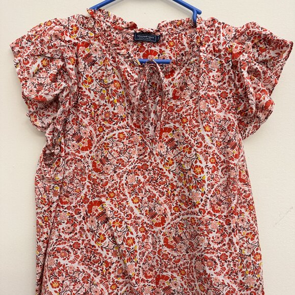 Vineyard Vines Casual Shirt - Sleeveless Front Tie - Silk Blend Size Medium - Picture 1 of 3